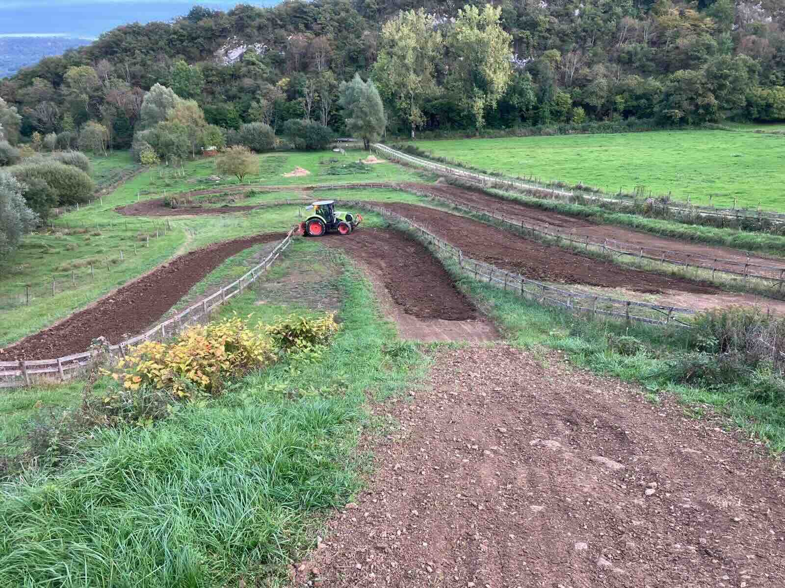 TEAM JURA CROSS